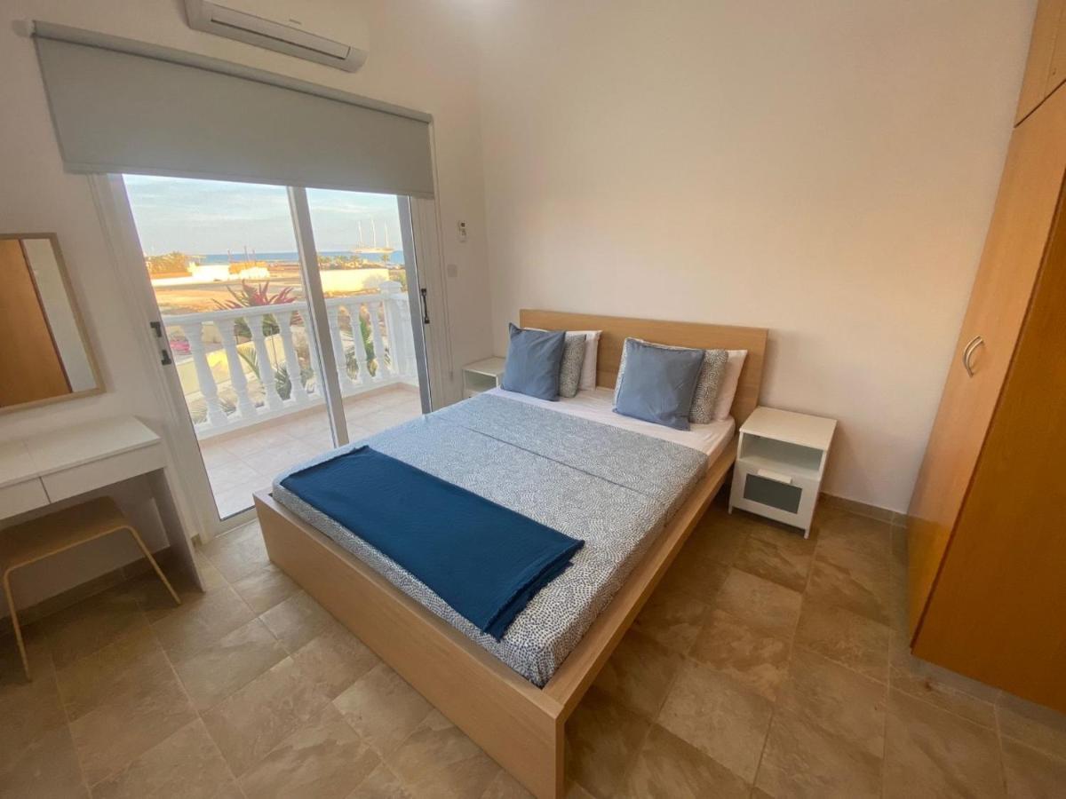 Villa suncity Boutique Beachfront Ayía Nápa Extérieur photo