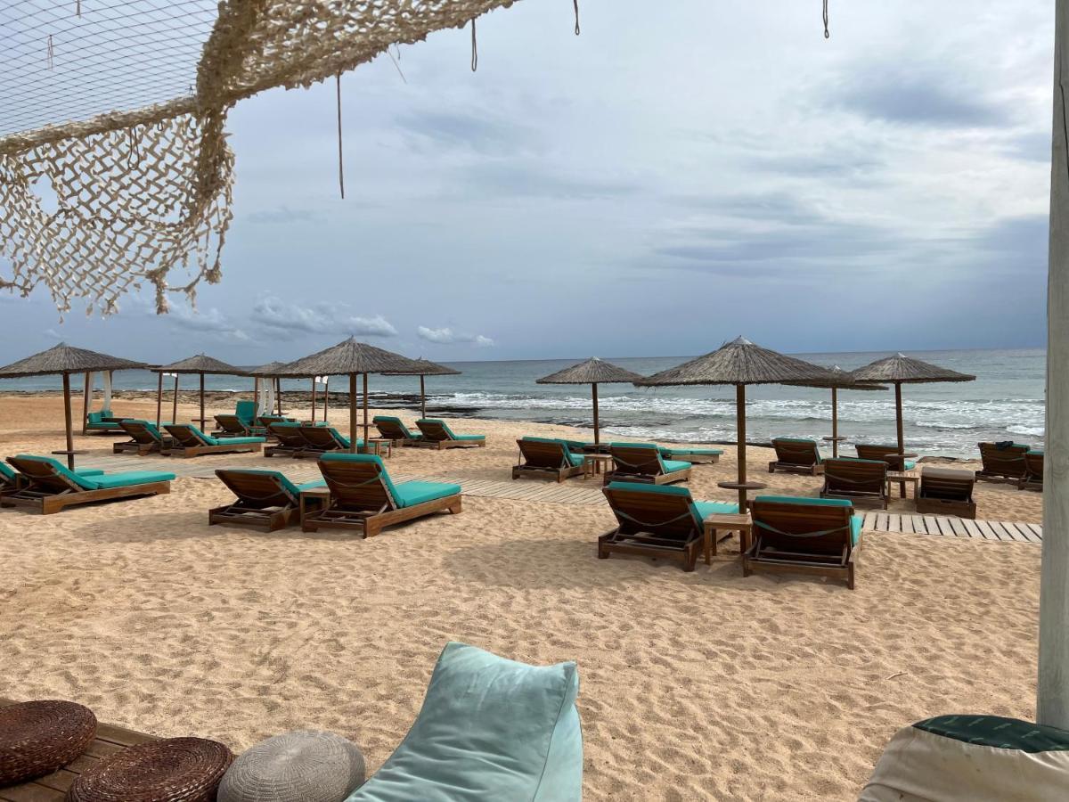 Villa suncity Boutique Beachfront Ayía Nápa Extérieur photo
