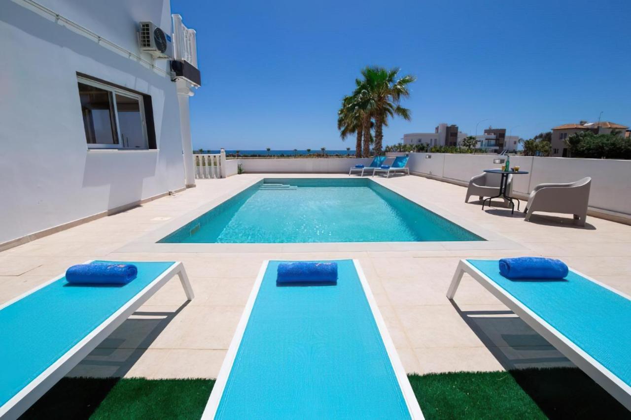 Villa suncity Boutique Beachfront Ayía Nápa Extérieur photo