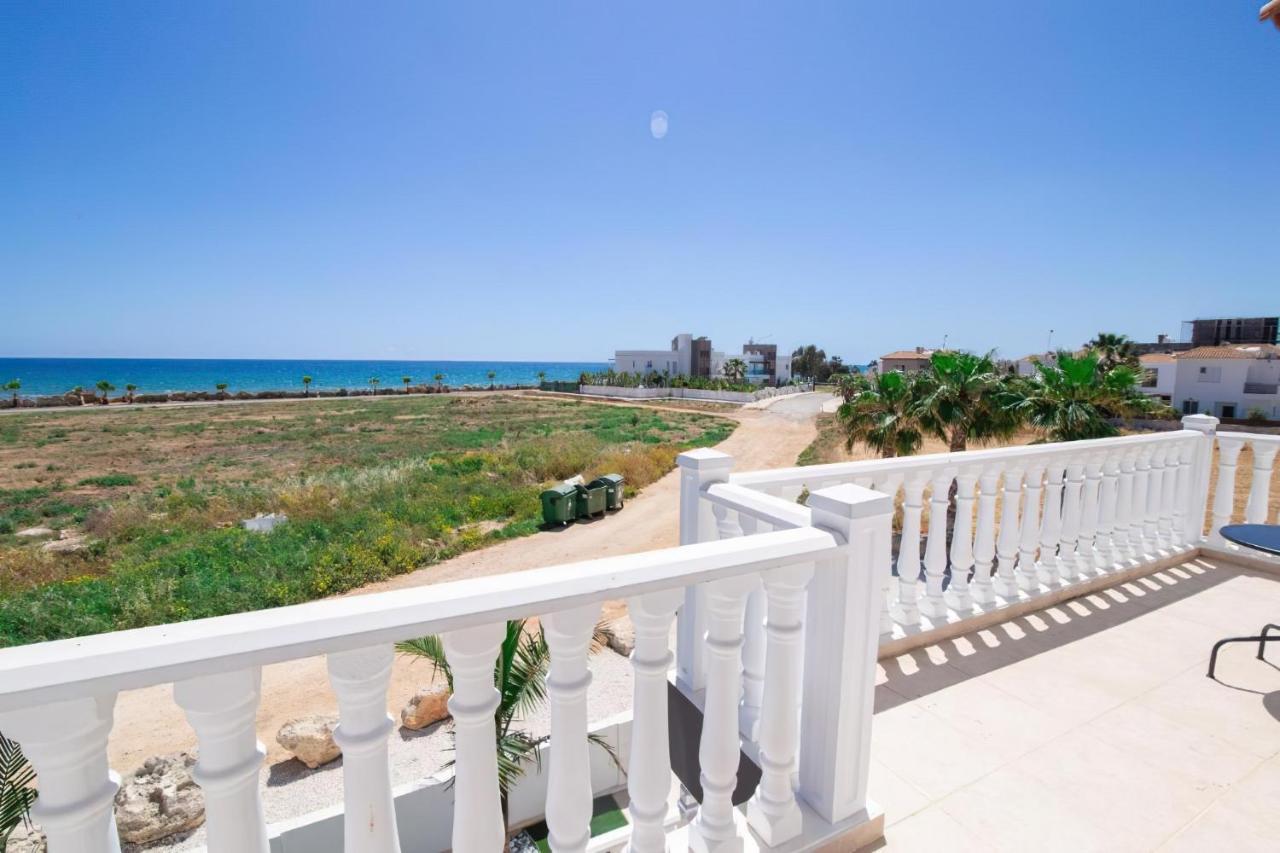 Villa suncity Boutique Beachfront Ayía Nápa Extérieur photo