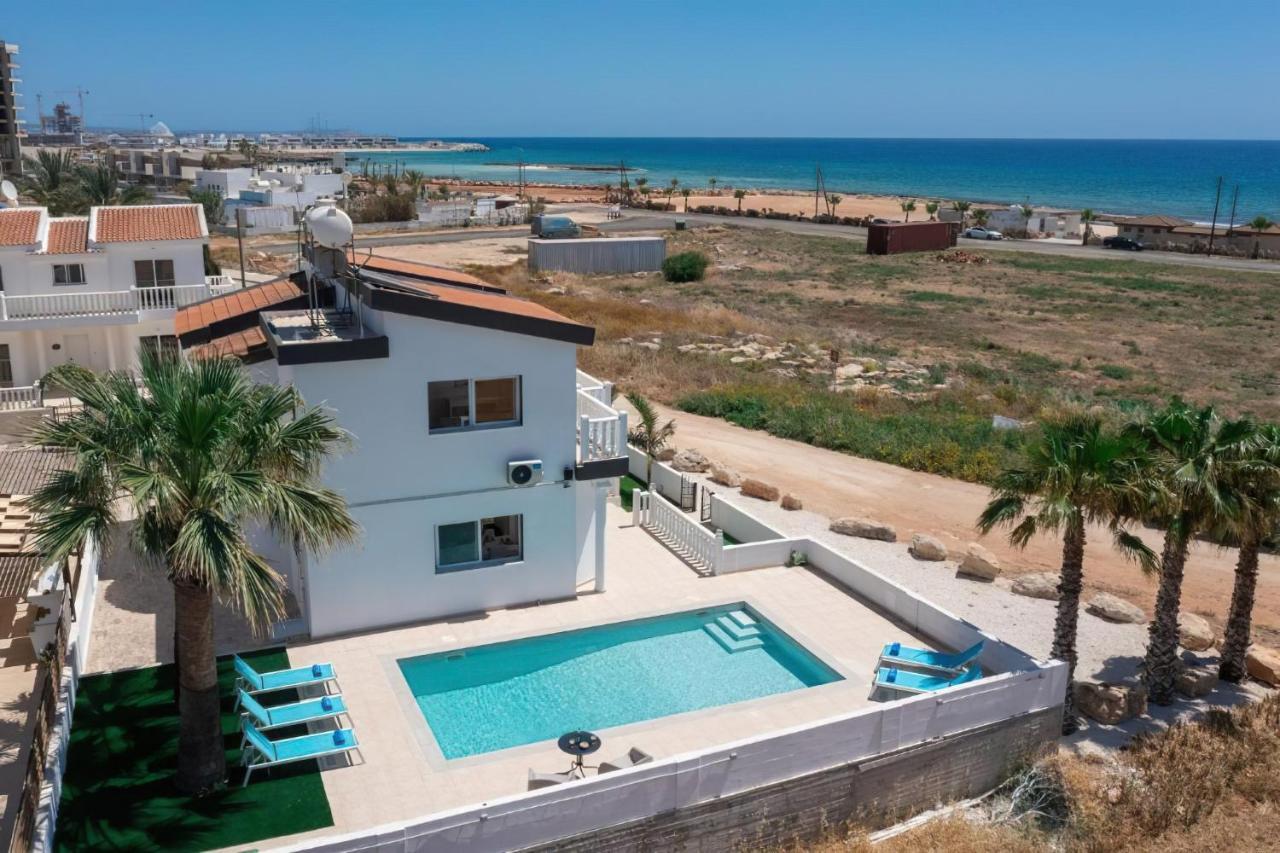Villa suncity Boutique Beachfront Ayía Nápa Extérieur photo