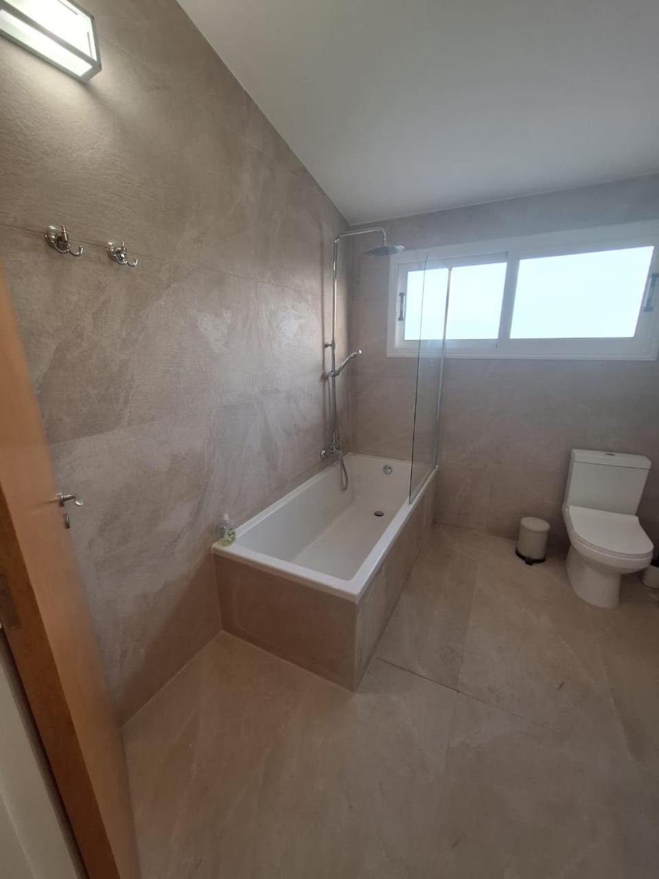 Villa suncity Boutique Beachfront Ayía Nápa Extérieur photo