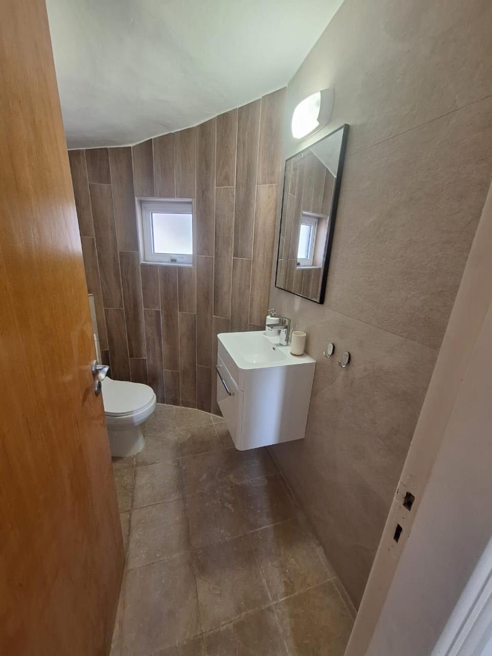 Villa suncity Boutique Beachfront Ayía Nápa Extérieur photo